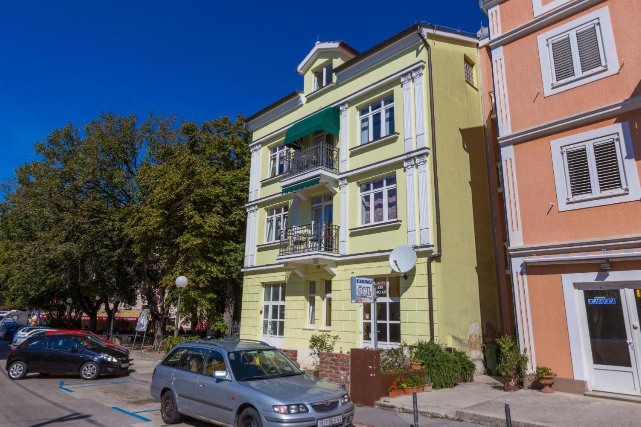 Apartments Villa Katarina Селце Экстерьер фото